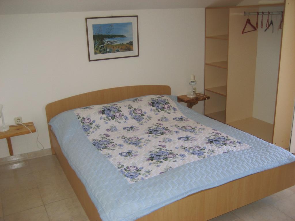 Apartments Katica Lumbarda Quarto foto